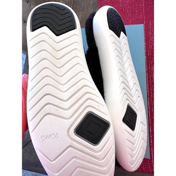 Toms Alpargata Mallow Mule Fluff Slippers Black Faux Fur Women's NEW Siz… - Picture 10 of 10